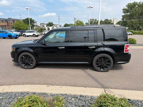 Used 2018 Ford Flex Limited w/ Equipment Group 303A AWD/4WD image 8