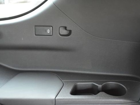 Used 2022 GMC Yukon Denali image 54