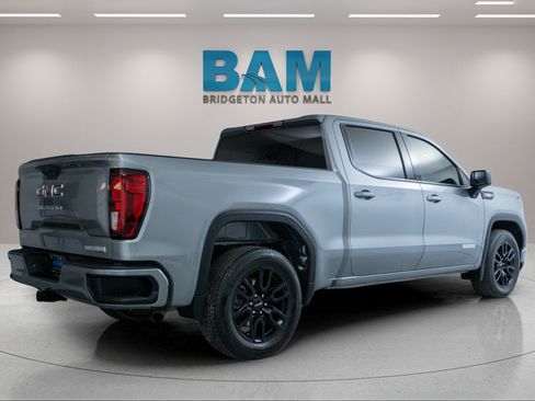 Used 2025 GMC Sierra 1500 Elevation RWD image 7