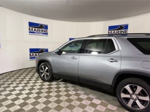 Certified 2023 Chevrolet Traverse LT w/ LT Premium Package image 8