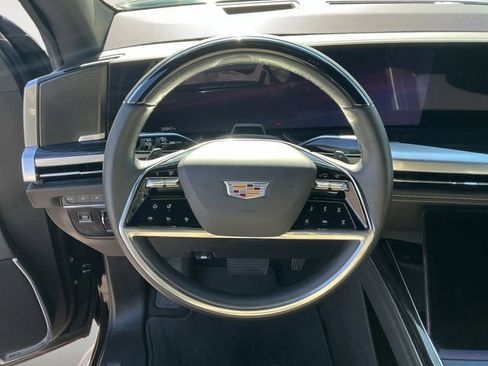 Used 2025 Cadillac Escalade Sport w/ LPO, ONYX Package AWD/4WD image 9