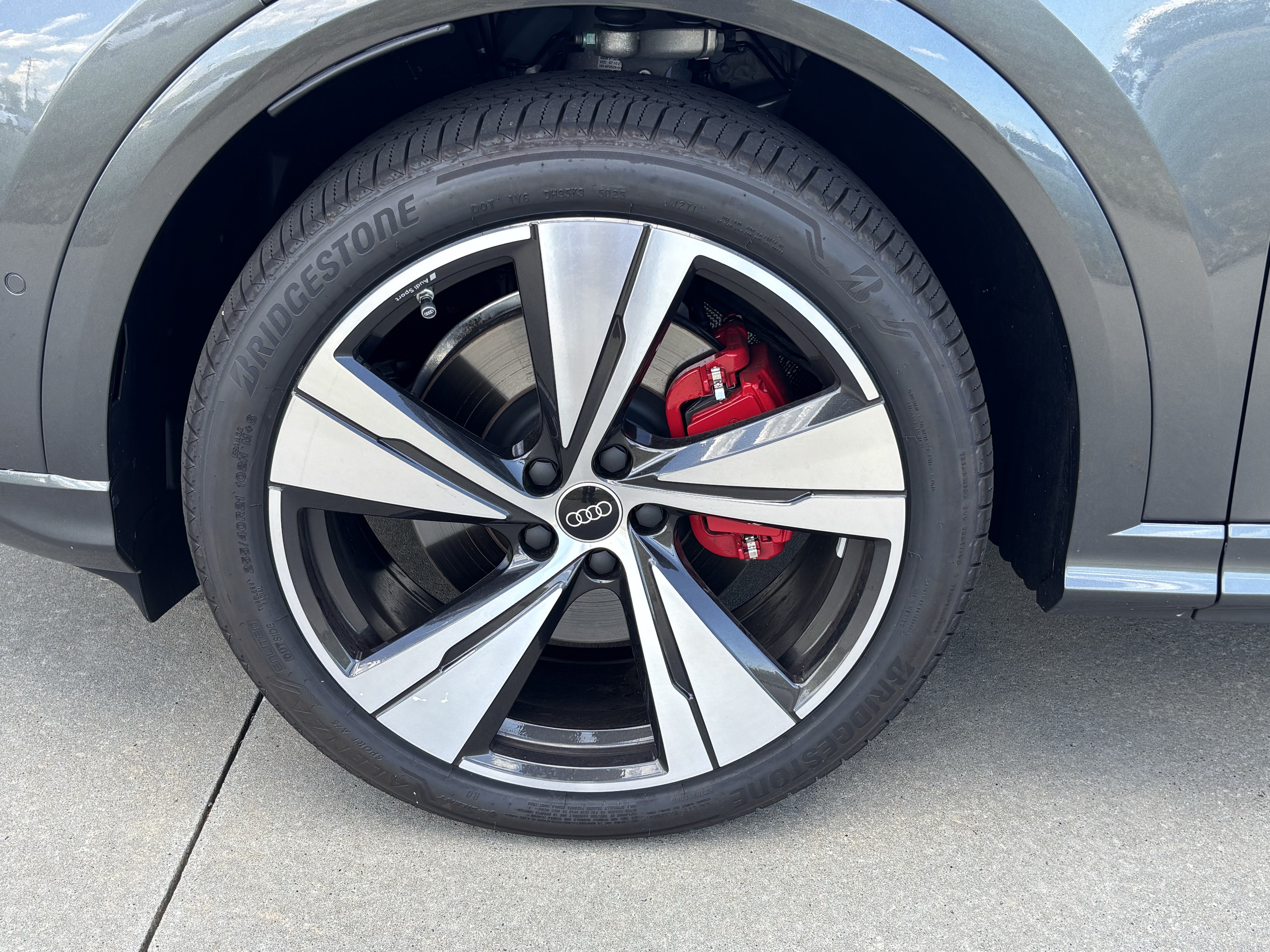 Certified 2026 Audi SQ5 Premium Plus AWD/4WD image 13