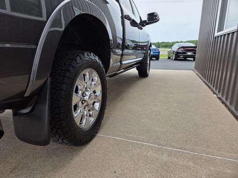 Used 2019 RAM 2500 Limited AWD/4WD image 12