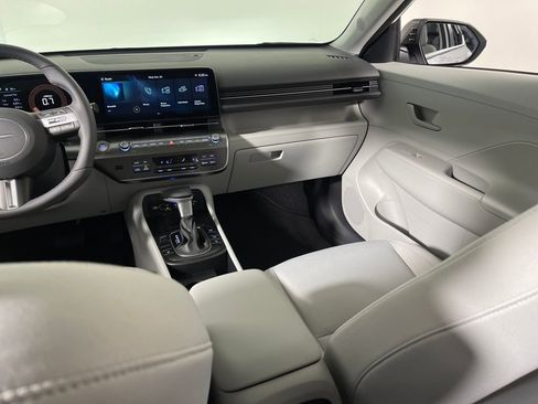 New 2026 Hyundai Kona SEL Sport FWD image 17