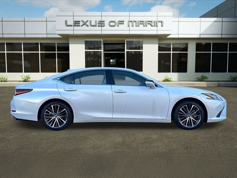 New 2025 Lexus ES 350 w/ Premium Package image 7
