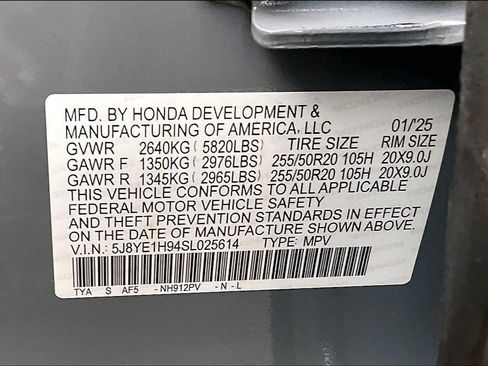 Used 2025 Acura MDX A-Spec image 34