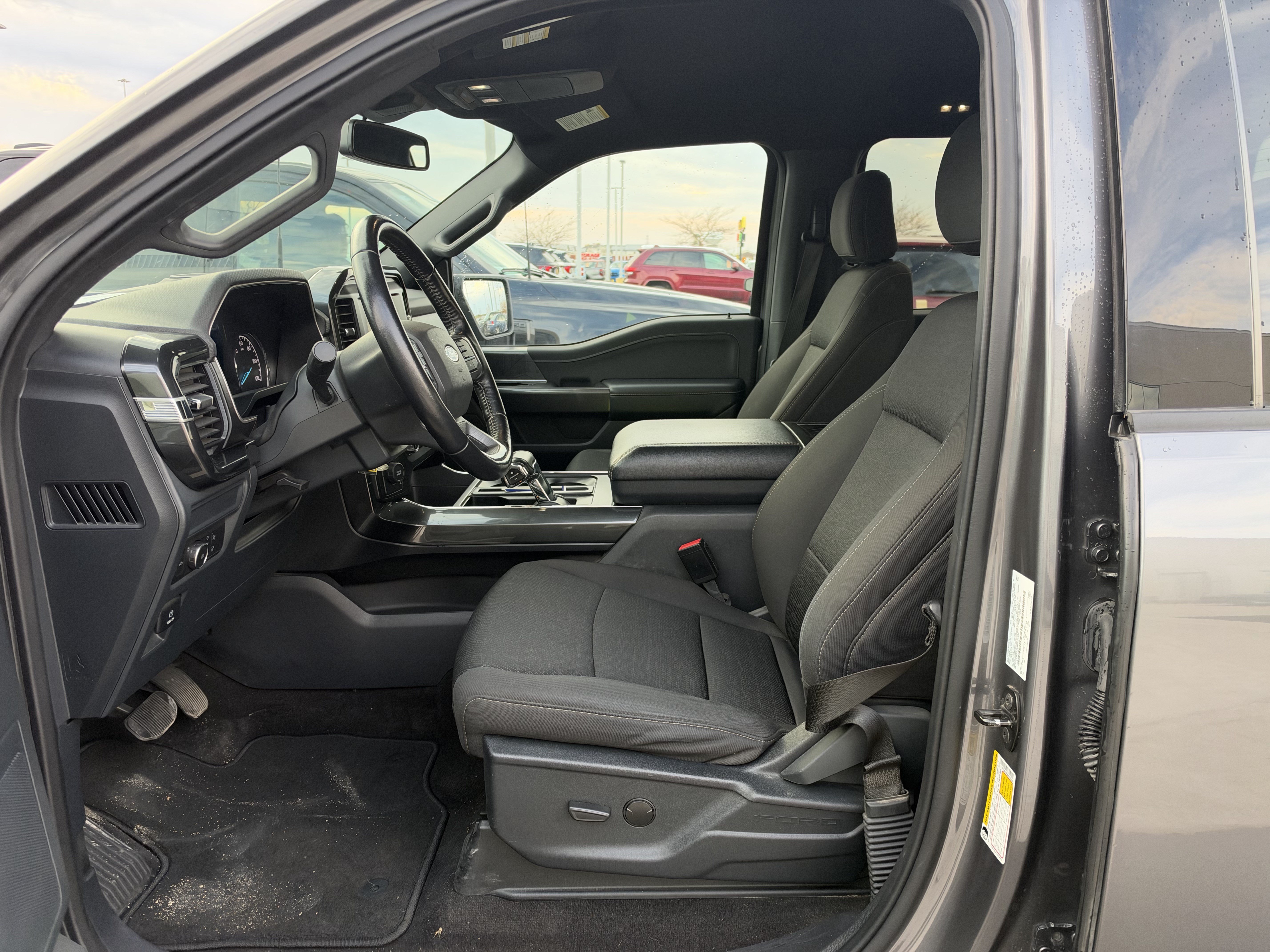 Used 2021 Ford F150 XLT w/ Equipment Group 301A Mid AWD/4WD image 8