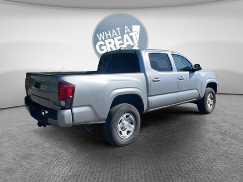 Used 2023 Toyota Tacoma SR image 3