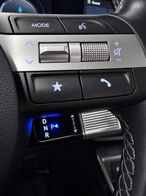 Used 2025 Hyundai Kona SEL FWD image 33