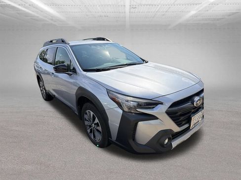 Used 2023 Subaru Outback Limited AWD/4WD image 13