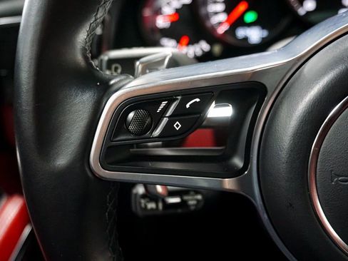 Used 2019 Porsche 911 4 Coupe image 62