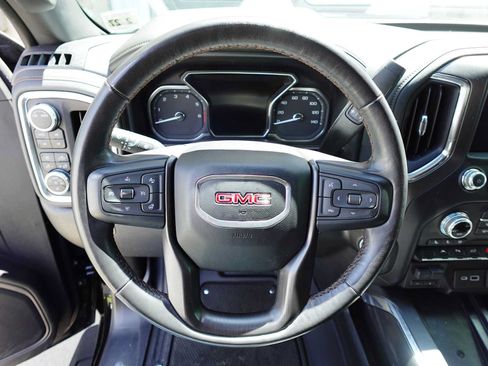 Used 2022 GMC Sierra 1500 AT4 w/ AT4 Premium Package AWD/4WD image 16
