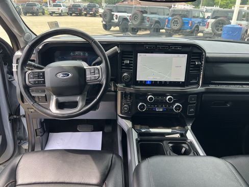 Used 2024 Ford F350 Lariat w/ Lariat Ultimate Package AWD/4WD image 21