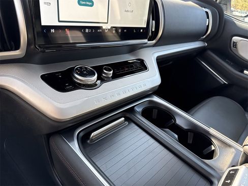 Used 2025 Ford Expedition Max Active image 33