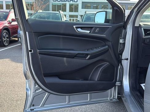Used 2021 Ford Edge SEL w/ Convenience Package image 11