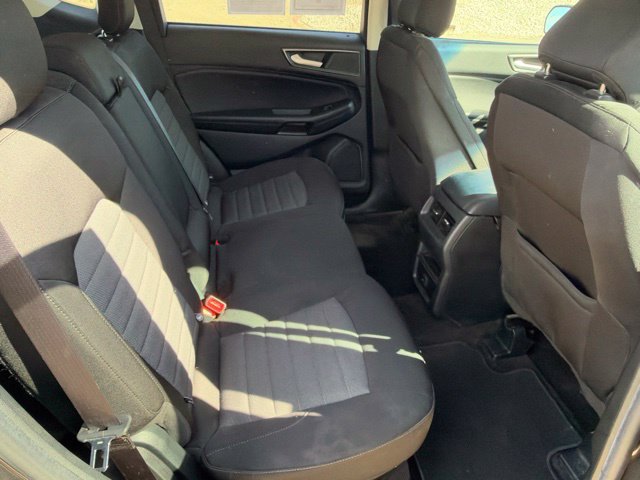 Used 2020 Ford Edge SE FWD image 27
