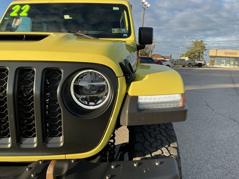 Used 2022 Jeep Wrangler Unlimited Rubicon w/ Trailer Tow Package image 10