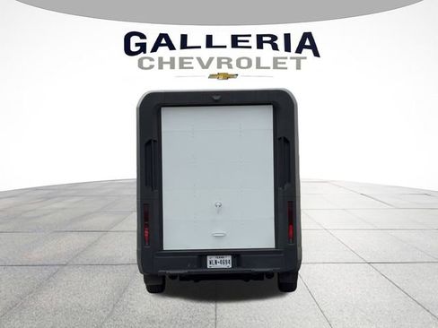 Used 2025 Chevrolet Brightdrop 600 w/ Power Door Package image 6
