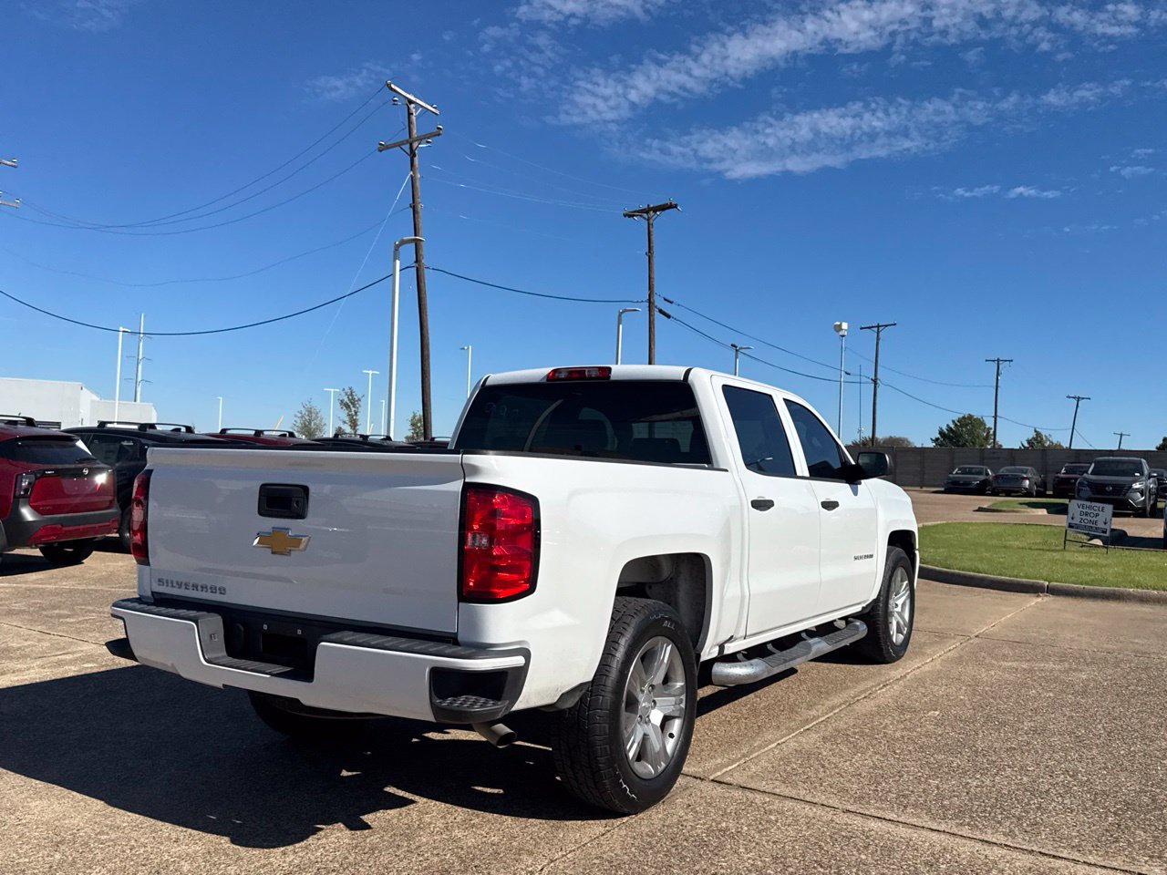 Used 2018 Chevrolet Silverado 1500 Custom w/ Custom Convenience Package RWD image 25