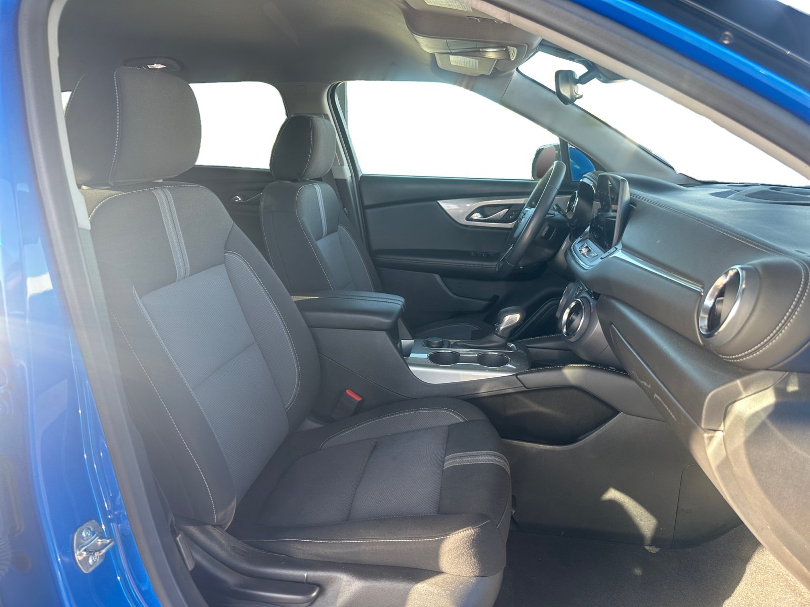 Used 2025 Chevrolet Blazer LT FWD image 15