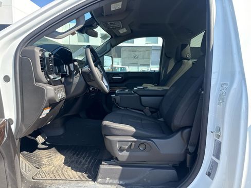 New 2026 GMC Sierra 3500 SLE w/ SLE Convenience Package AWD/4WD image 17