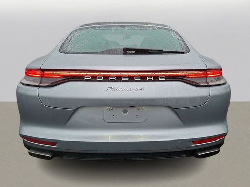 Used 2023 Porsche Panamera 4 w/ Premium Package image 5