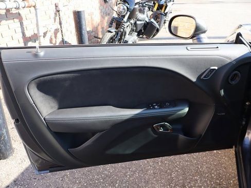 Used 2023 Dodge Challenger SRT Hellcat Widebody image 9