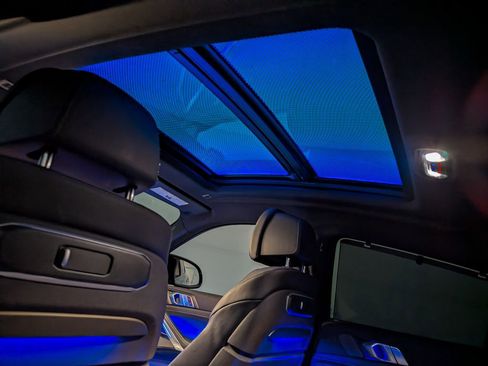 Certified 2024 BMW X6 M60i w/ Dynamic Handling Package image 14