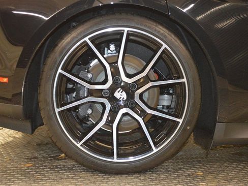 New 2025 Porsche Taycan 4 AWD/4WD image 15