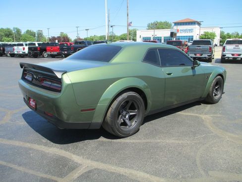 Used 2022 Dodge Challenger SRT Super Stock RWD image 5