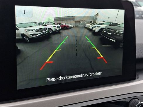 Certified 2022 Ford Escape SE w/ Convenience Package image 20