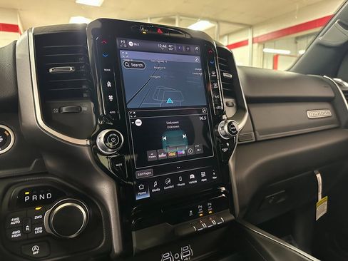 New 2026 RAM 1500 4x4 Crew Cab image 23