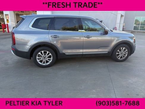 Used 2022 Kia Telluride LX image 14
