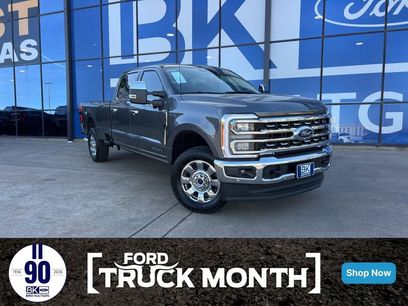 New 2026 Ford F350 Lariat w/ Lariat Ultimate Package