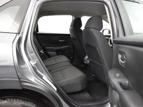 Used 2025 Honda HR-V LX image 18