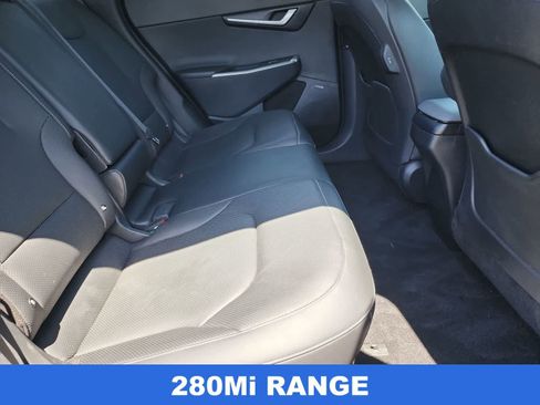 Used 2023 Kia EV6 Wind w/ Wind Technology Package AWD/4WD image 16