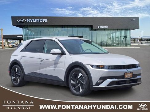 New 2026 Hyundai Ioniq 5 SE RWD image 1