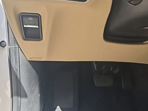 Certified 2023 Acura MDX FWD image 17