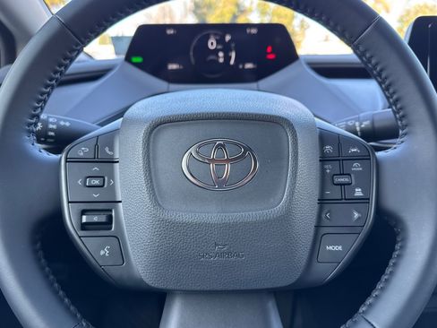 Certified 2025 Toyota Prius LE image 28