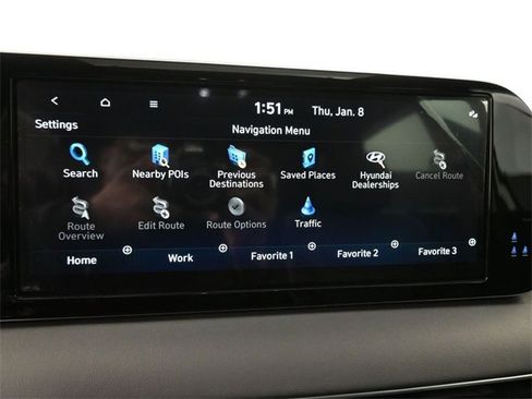 Used 2024 Hyundai Palisade Limited image 13