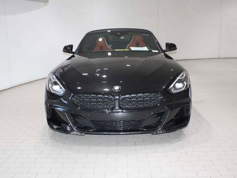Certified 2022 BMW Z4 M40i w/ Premium Package image 12