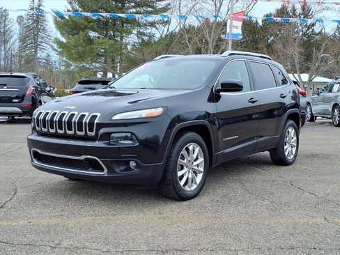 Used 2015 Jeep Cherokee Limited w/ Trailer Tow Group image 3