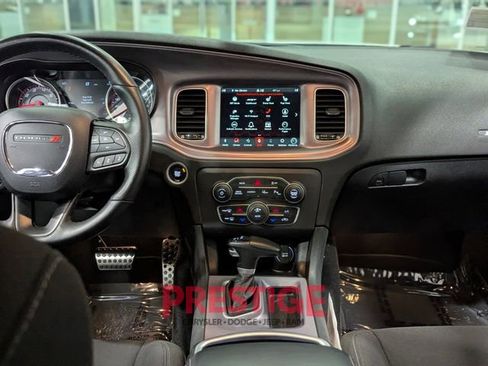 Used 2023 Dodge Charger Scat Pack w/ Technology Group image 18