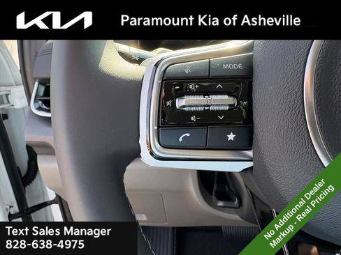 New 2026 Kia Carnival EX FWD image 14