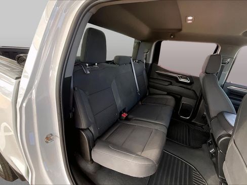 Used 2025 Chevrolet Silverado 1500 LT AWD/4WD image 19