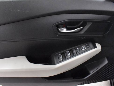 Certified 2023 Honda Accord LX image 19