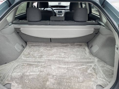 Used 2013 Toyota Prius Two FWD image 18