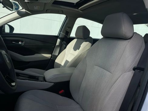 Used 2023 Honda Accord EX image 25