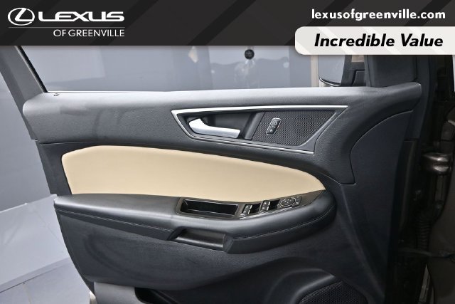 Used 2019 Ford Edge SEL w/ Equipment Group 201A AWD/4WD image 22