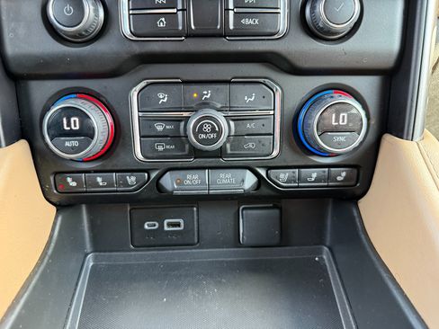 Certified 2023 Chevrolet Tahoe Premier image 29